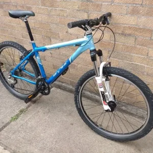 2008 Gary Fisher Marlin GS 17" Mountain Bike with RockShox Dart 2 Forks - Image 8