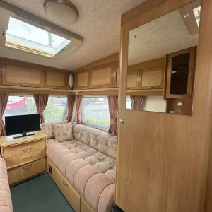 Lunar Ariva 2 berth caravan - Image 8