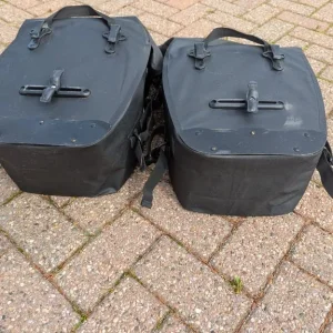 Overboard Classic Waterproof Bike Pannier Bag 17L, 2 Available - Image 6