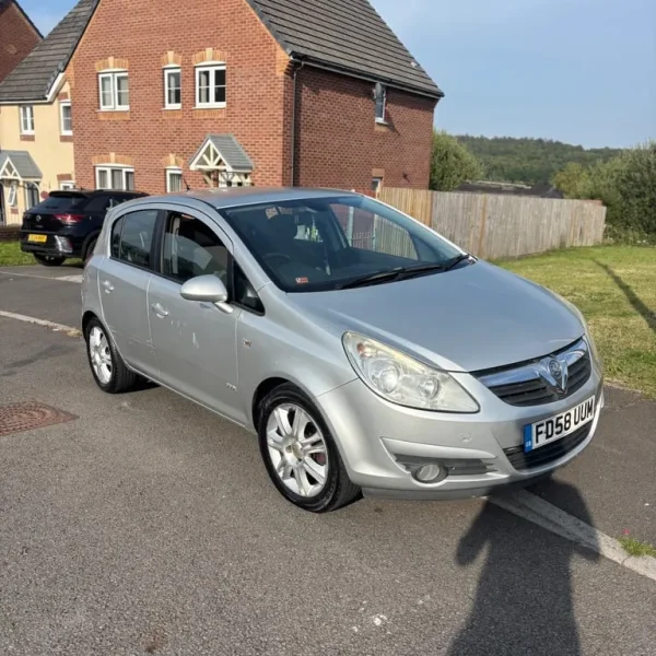 Vauxhall Corsa 1.4L hatchback 2009 manual