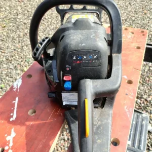 McCulloch CS400T chainsaw - Image 2