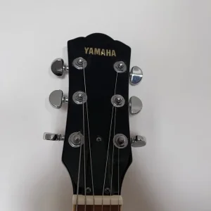 Yamaha SA500 hollow body electric guitar in black - Image 3