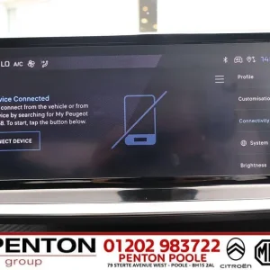 2023 Peugeot 2008 1.2 PureTech Allure Euro 6 5-door hatchback - Image 3