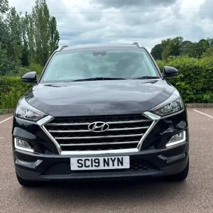 2019 Hyundai Tucson 1.6 GDi SE Nav SUV 5dr Petrol Manual - Image 2