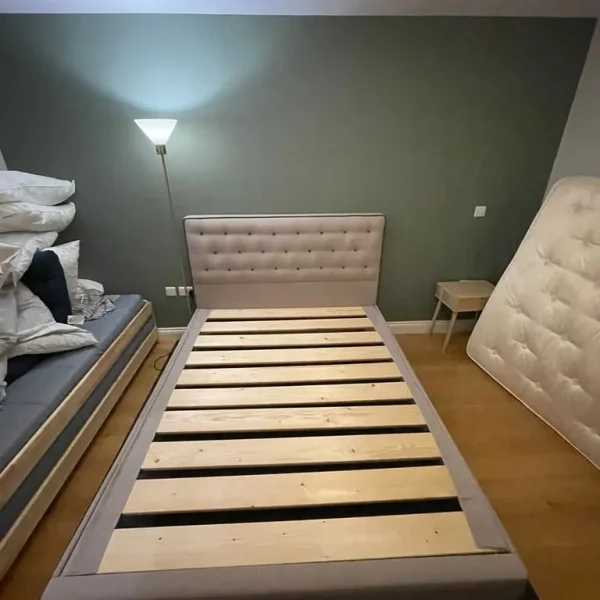 Warren Evans king bed frame