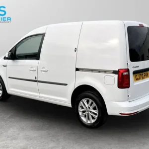 2020 Volkswagen Caddy TDI C20 Highline Panel Van Diesel Manual - Image 3