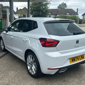 SEAT Ibiza 1.0 TSI Hatchback 5-door Metallic Glacier White - Image 2