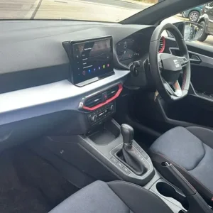 SEAT Ibiza 1.0 TSI Hatchback 5-door Metallic Glacier White - Image 3