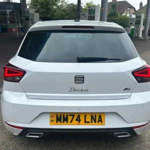 SEAT Ibiza 1.0 TSI Hatchback 5-door Metallic Glacier White - Image 7