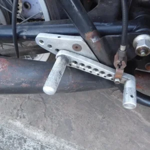 Honda CB350 K4 Race Bike with Alloy Wheels and Clip-ons - Image 7