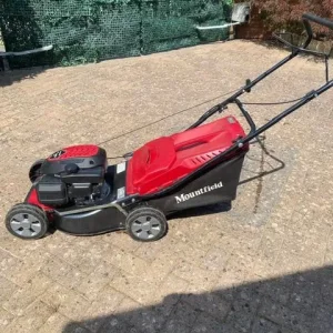 Mountfield HP42 Petrol Lawnmower - Image 4