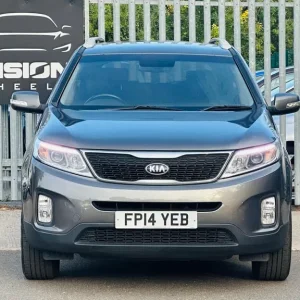 2014 Kia Sorento 2.2 CRDi AWD Estate - Image 2