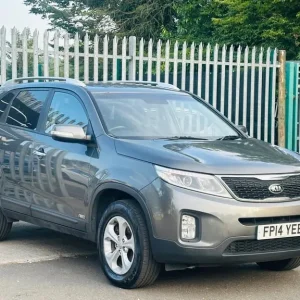 2014 Kia Sorento 2.2 CRDi AWD Estate - Image 4