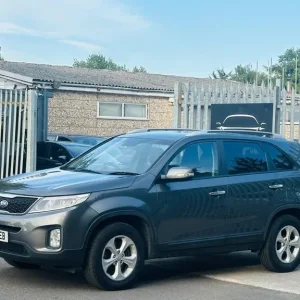 2014 Kia Sorento 2.2 CRDi AWD Estate - Image 7