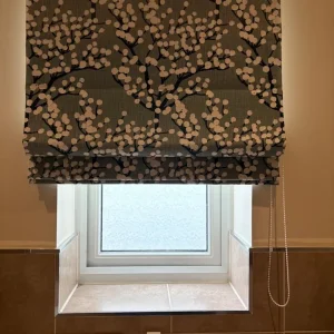 Roman blind 117cm x 71cm