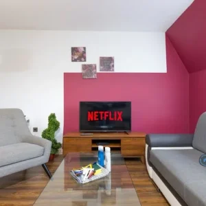 1 bedroom flat in Kings Chambers, cranleigh, Waverley - Image 3