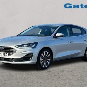 2025 Ford Focus 5Dr Titanium X 1.0 MHEV 125PS Hatchback Petrol Manual - Image 3