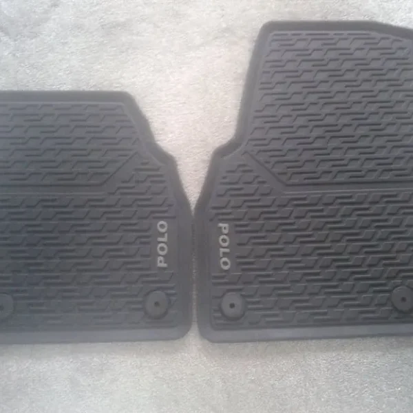 2 X GENUINE POLO FRONT RUBBER MATS
