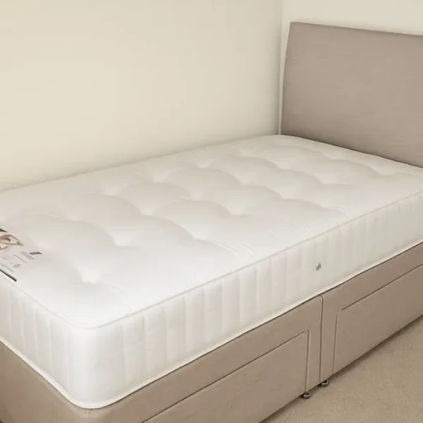 Divan bed with smooth pull drawers and soft top – Single, Small Double, Double, King Size