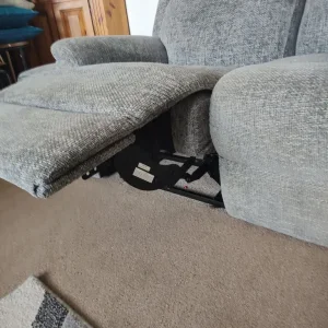 Two seater manual recliner grey fabric - Image 5