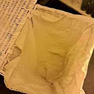 Laundry basket - Image 4