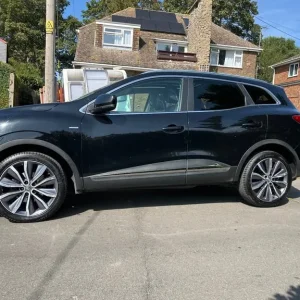 Renault Kadjar 1.5 dci automatic with navigation and all the extras - Image 6