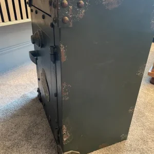 Prop safe man cave bar office replica vintage vault storage - Image 7