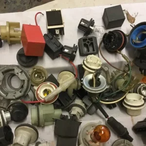 Vehicle Bulb Holders - Image 3