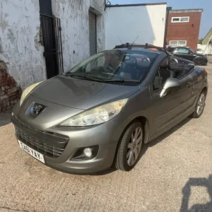 2011 Peugeot 207 1.6 VTi GT 2-door Convertible - Image 2