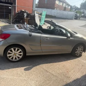 2011 Peugeot 207 1.6 VTi GT 2-door Convertible - Image 6