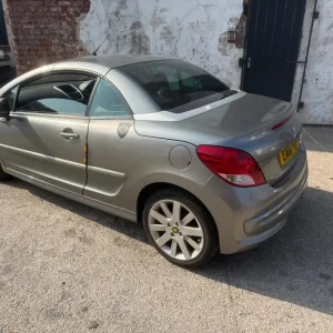 2011 Peugeot 207 1.6 VTi GT 2-door Convertible - Image 7