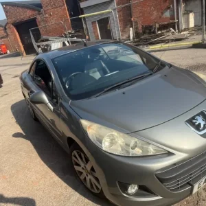 2011 Peugeot 207 1.6 VTi GT 2-door Convertible - Image 8