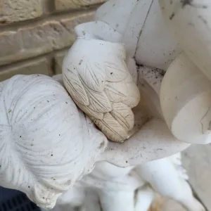 Statue playing mandolin, 74cm with marble stand - Image 6