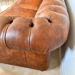 Large 4-seater leather chesterfield sofa - Image 6