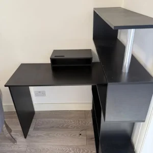 Computer desk - Image 2