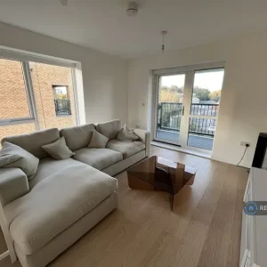 2 bedroom flat in Whiting Avenue, usk, Monmouthshire (2 bed) - Image 2