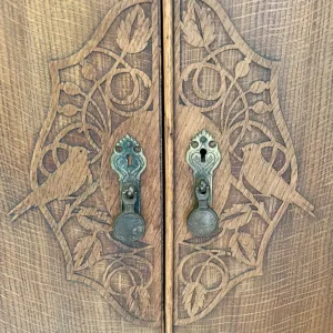 Antique oak wardrobe - Image 5