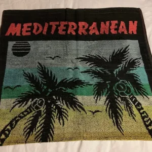8 Beach/Picnic Towels - Image 3