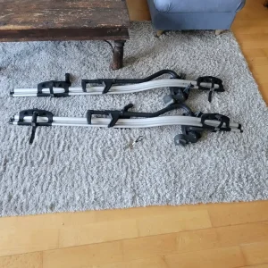 Used Thule 591 cycle carriers with Audi branding - Image 2