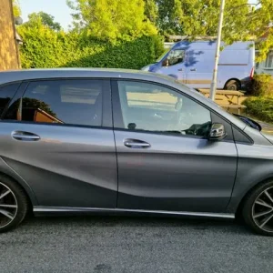 Mercedes-Benz B-Class MPV 2013, 5-door, manual, 1461cc