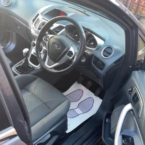 Ford Fiesta Hatchback 2009 Manual 1.4L 5-door - Image 4