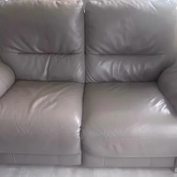 Leather recliner sofa