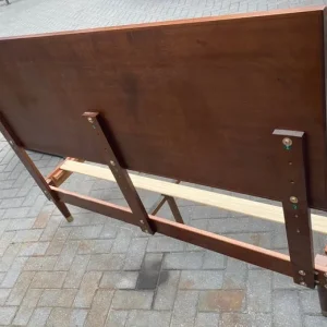 Kingsize bed frame & headboard - Image 3