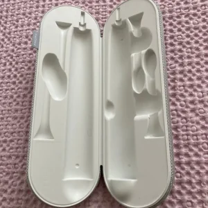 Philips Travel Charging Toothbrush Cover