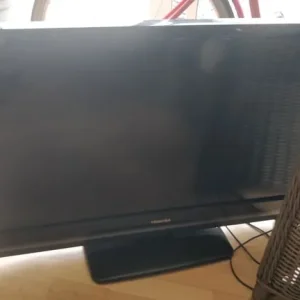 37 inch Toshiba TV - switch clicks but picture flickers