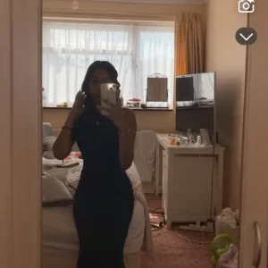 Emerald Green Slinky One Shoulder Midi Dress - Image 4