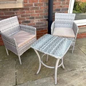 Rattan bistro set