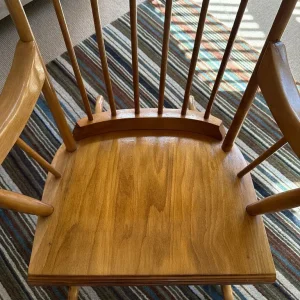 Wooden rocking chair - Image 4