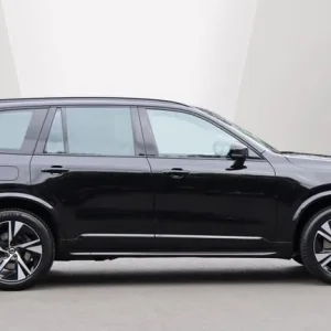 2023 Volvo XC90 B5 AWD Estate Diesel - Image 3