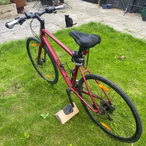 Trek FX3 Hybrid Bike - Image 4